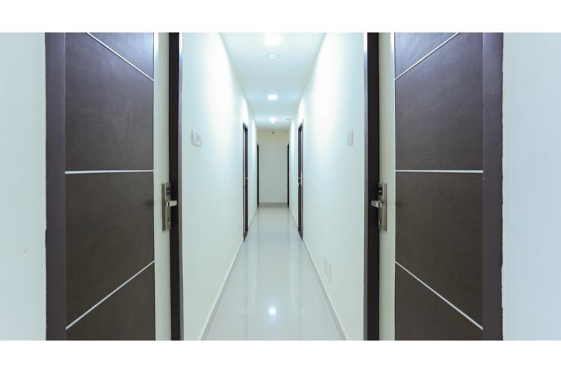 Majestic Inn Chennai Exterior photo