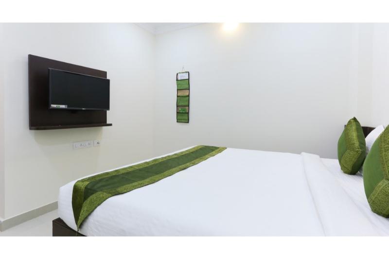 Majestic Inn Chennai Exterior photo